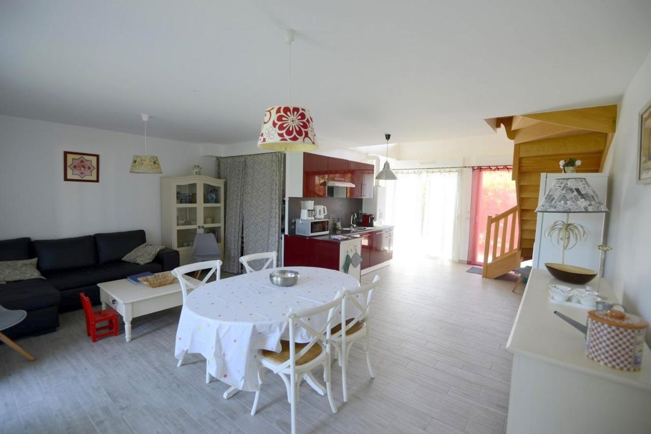 Vila Fleur De Lys Mer Exteriér fotografie